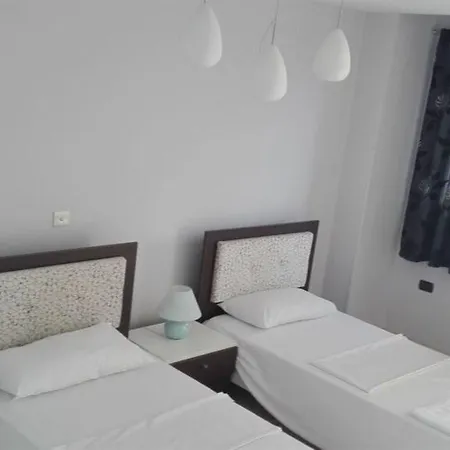 Albion Hotel 3*