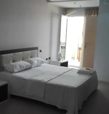 Albion Hotel 3*