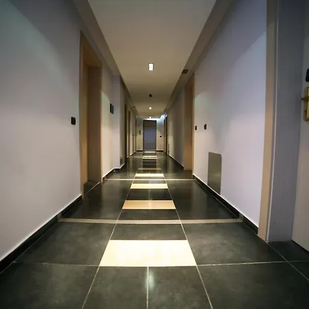 Albion Otel 3*