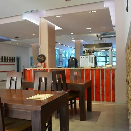 Hotell Albion 3*