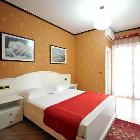 Hotell Albion 3*